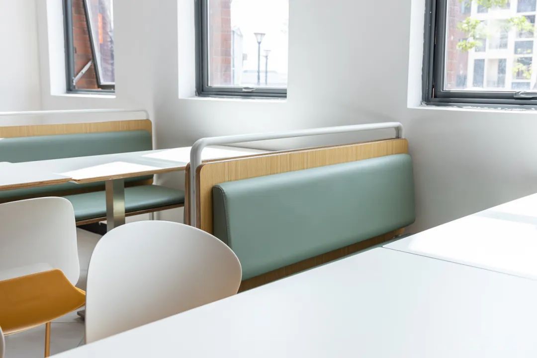 广东肇庆航空职业学院